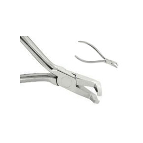 Distal end cutter